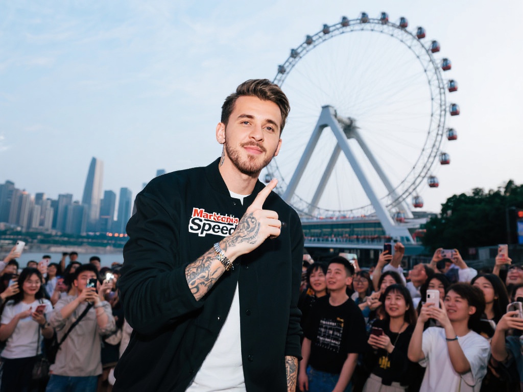 西媒聚焦Speed中国行爆火:脸出现在重庆摩天轮 近年来,中国娱乐产业的全球影响力不断上升